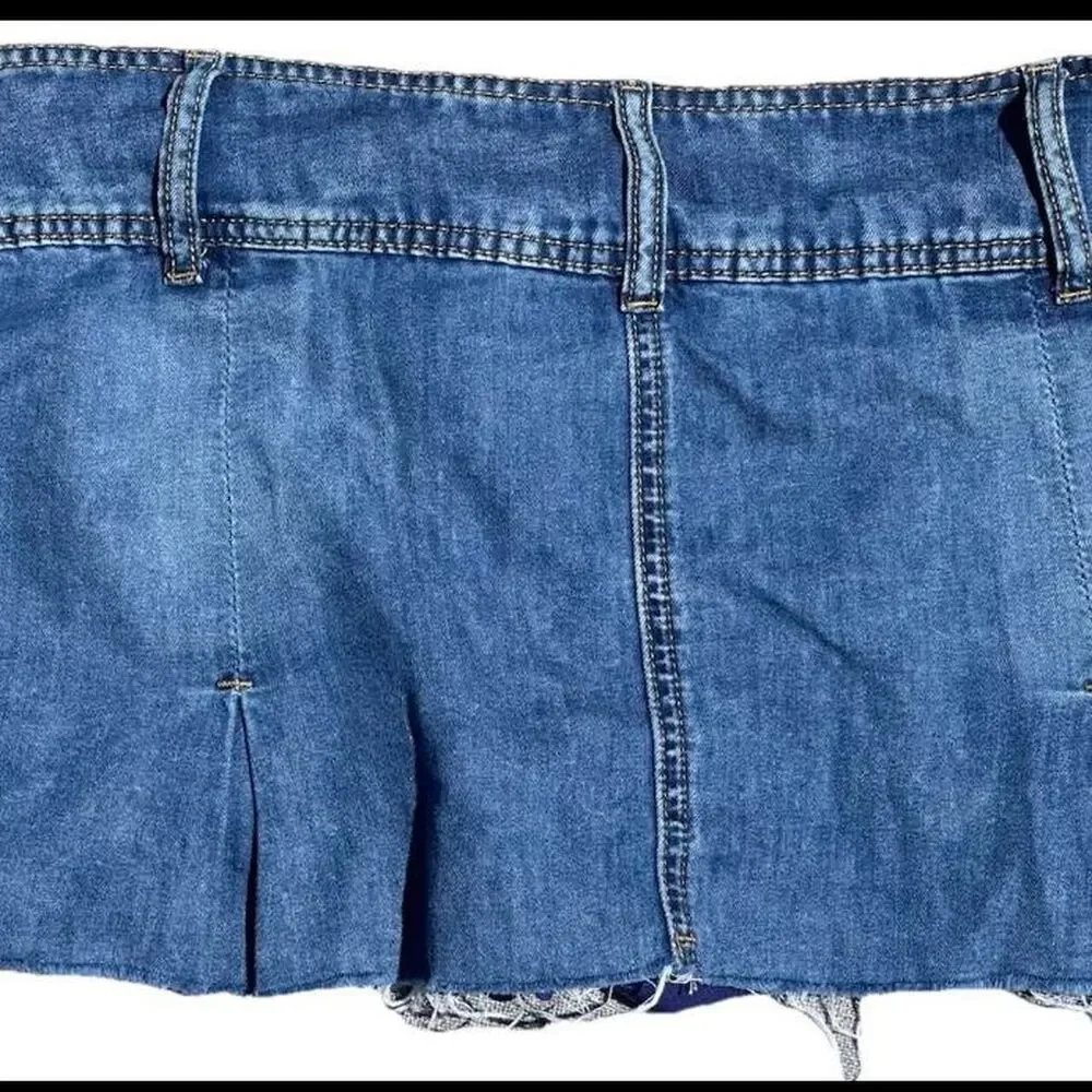Edikted blue denim
